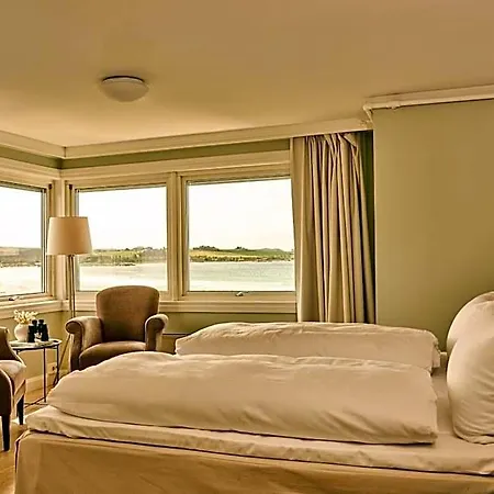 Sola Strand Hotel Ξενοδοχείο 4*