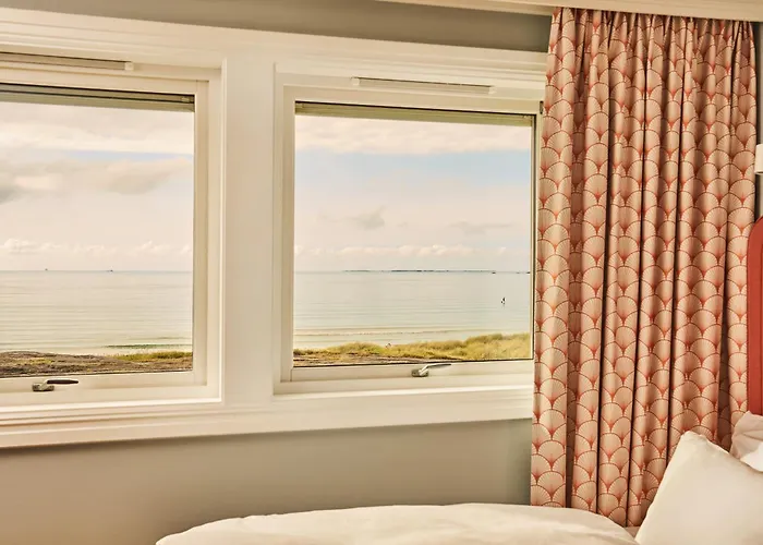 Sola Strand Hotel 4*