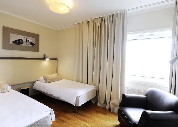 Sola Strand Hotel 4*