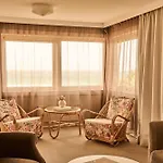 Hotell Sola Strand Hotel